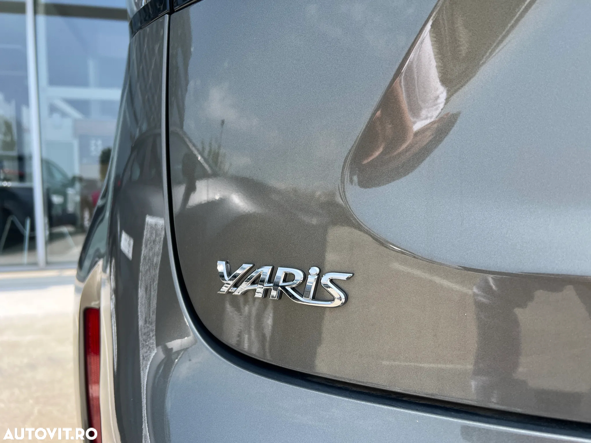 Toyota Yaris Cross 1.5 VVT-i HSD 4x2 Dynamic - 17