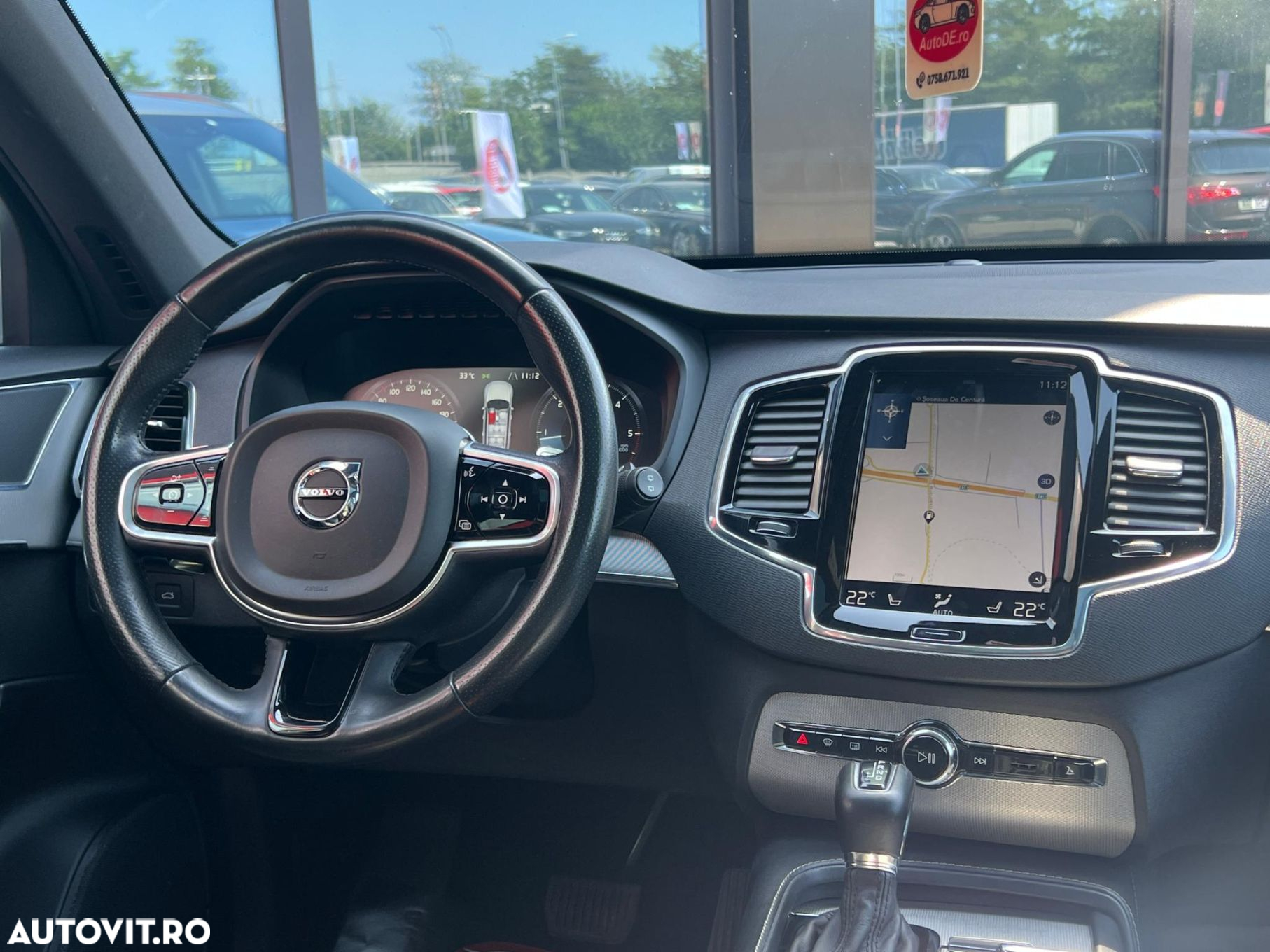 Volvo XC 90 - 8