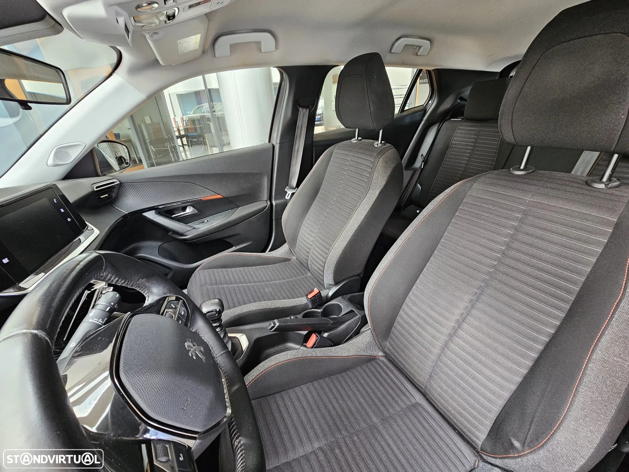 Peugeot 2008 1.2 PureTech Active - 6