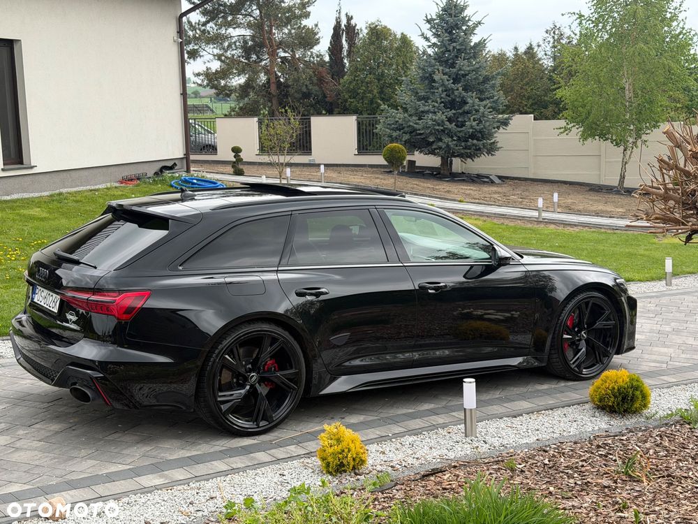 Audi RS6 Avant - 15