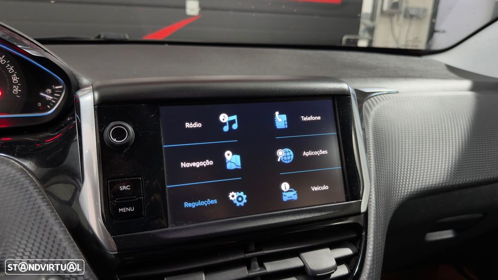 Peugeot 2008 1.6 BlueHDi Allure - 18