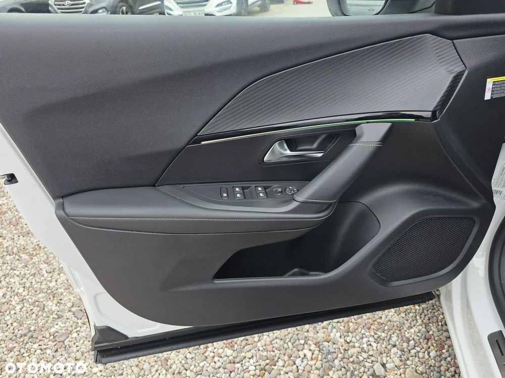 Peugeot 2008 1.2 PureTech GT S&S EAT8 - 13