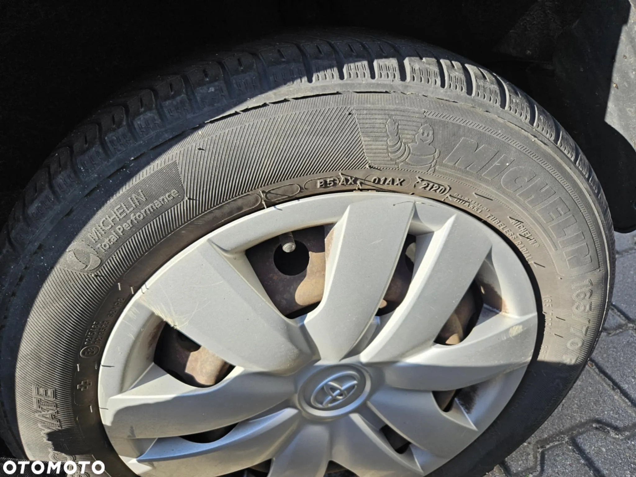 Toyota Yaris 1.0 Luna A/C - 6