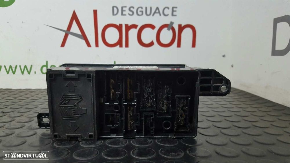 CAIXA DE RELÉS/ FUSÍVEIS MINI MINI (R50,R53) COOPER - 7