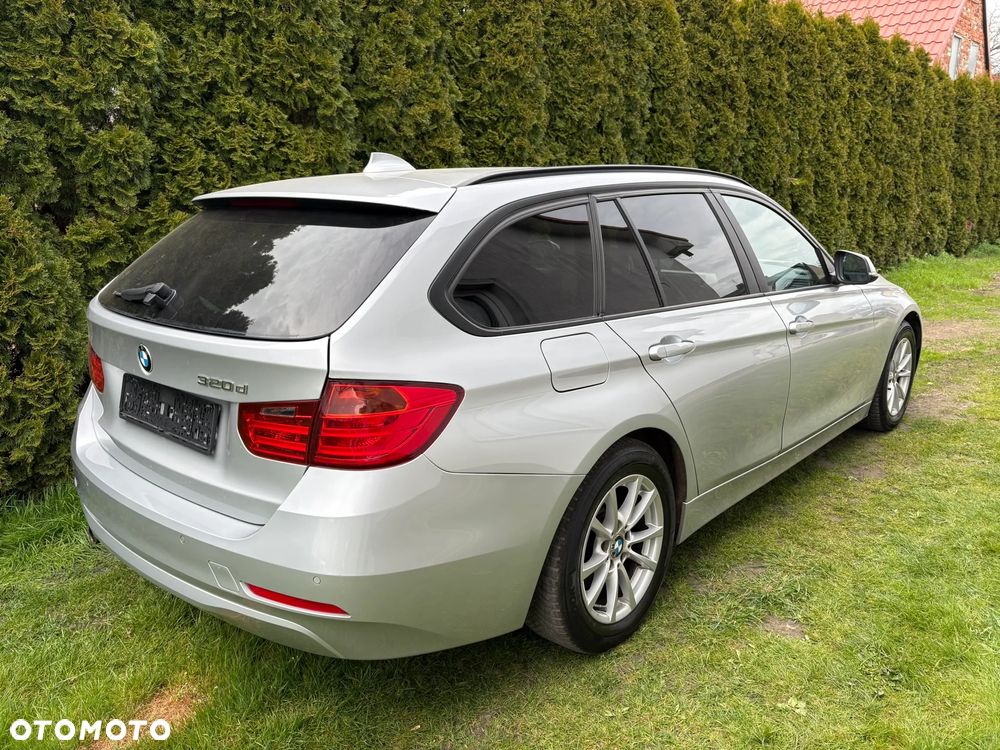 BMW Seria 3 320d Blue Performance Sport Line - 3