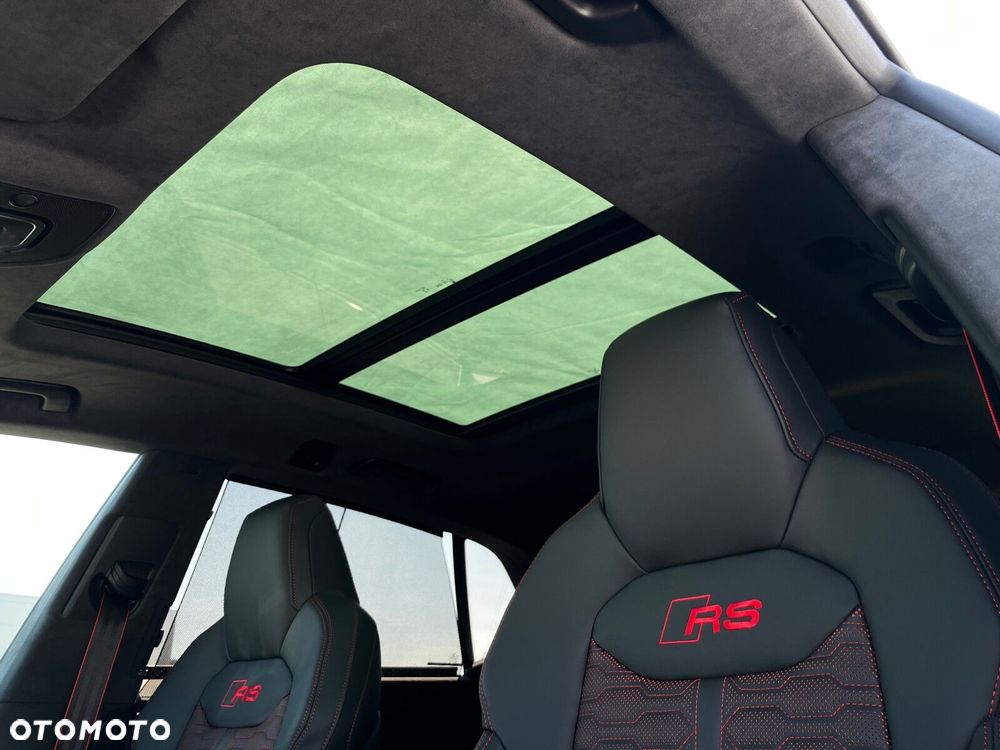 Audi RS Q8 - 22