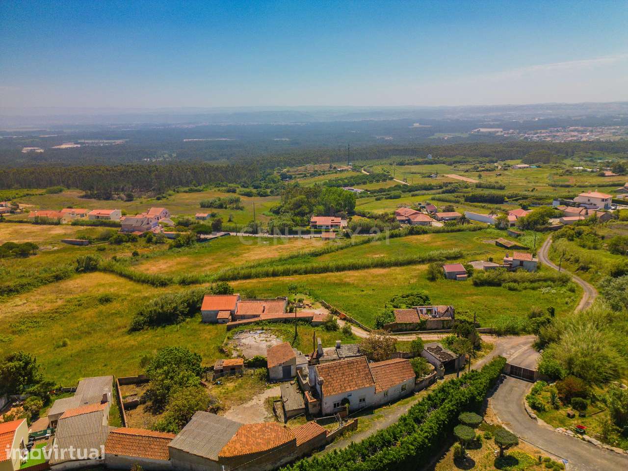 Moradia T3 para Recuperar na Serra do Bouro - Grande imagem: 4/30