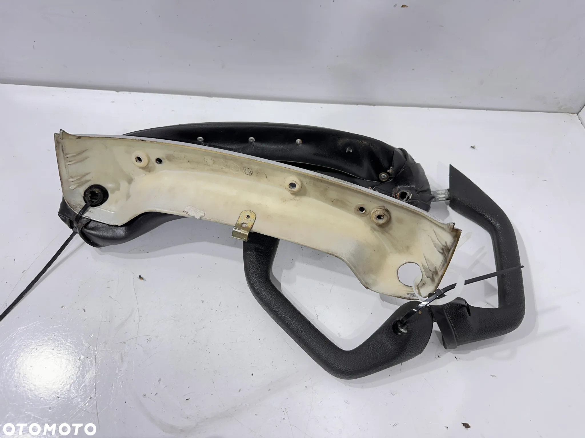 Oparcie trzymanie pasażera Piaggio Hexagon 125 LX - 3