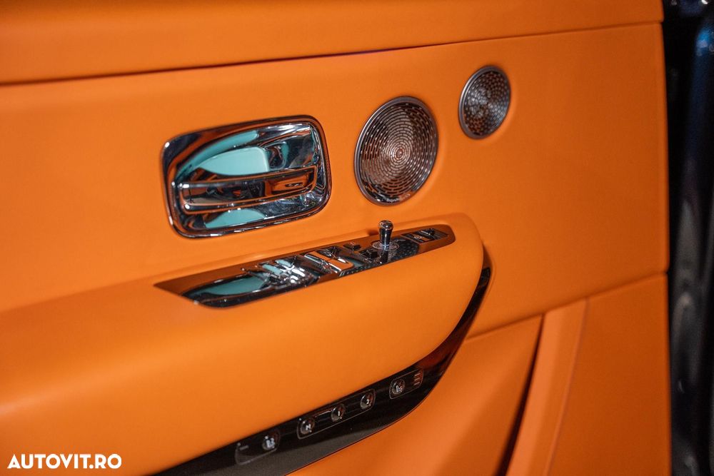 Rolls-Royce Cullinan - 6