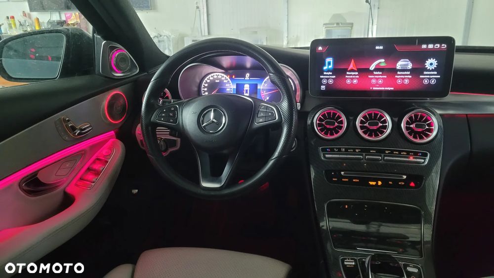 Mercedes-Benz Klasa C 300 7G-TRONIC - 20