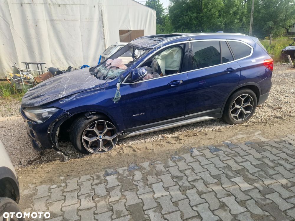 BMW X1 sDrive18d Advantage sport - 1