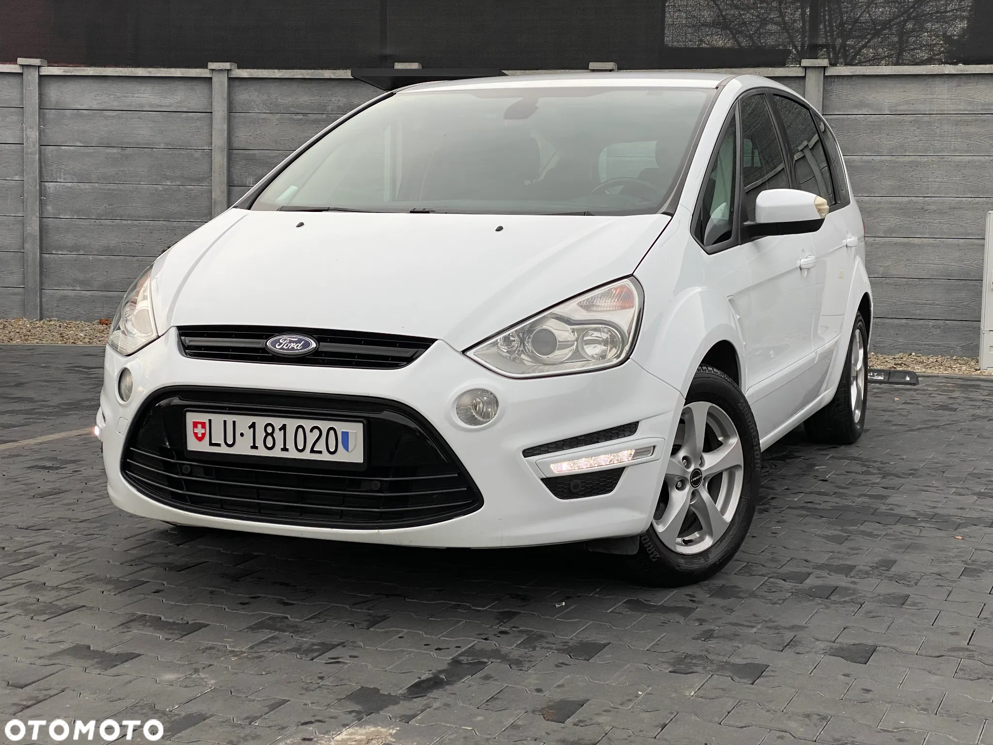 Ford S-Max - 4