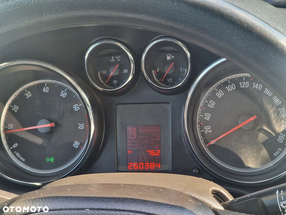 Opel Astra IV 1.4 T Essentia EU6 - 11