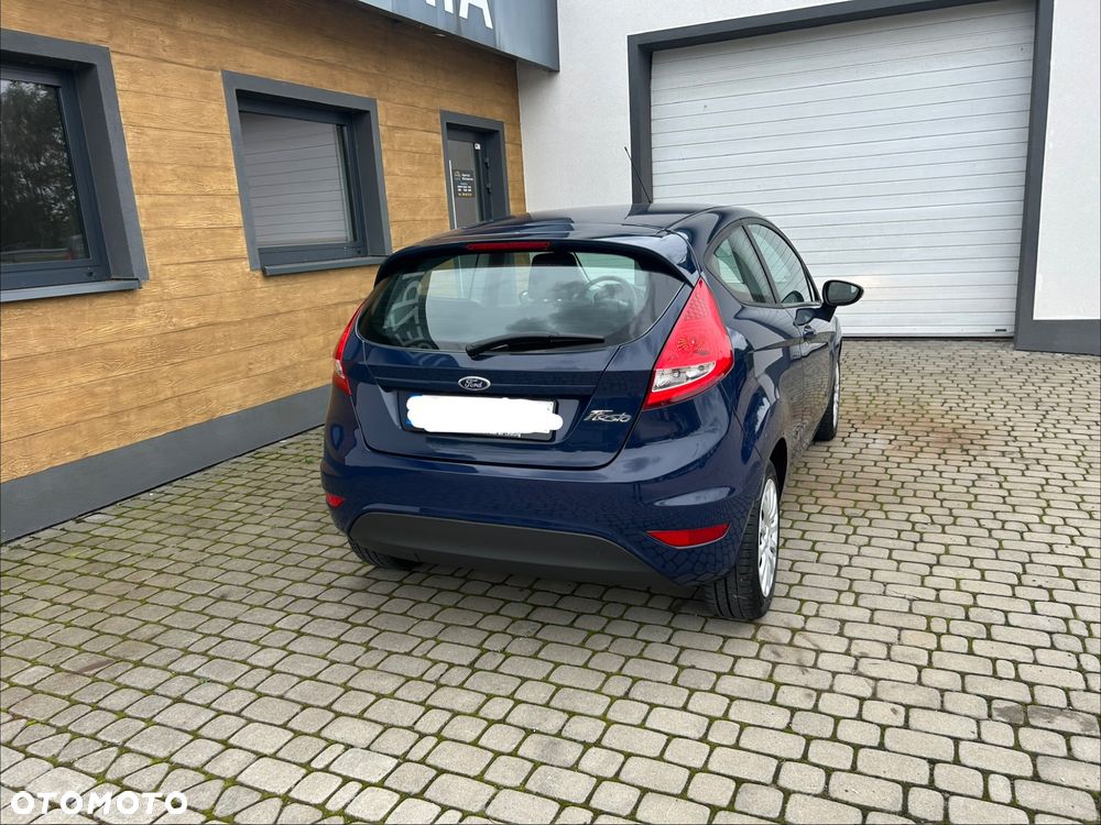Ford Fiesta - 22