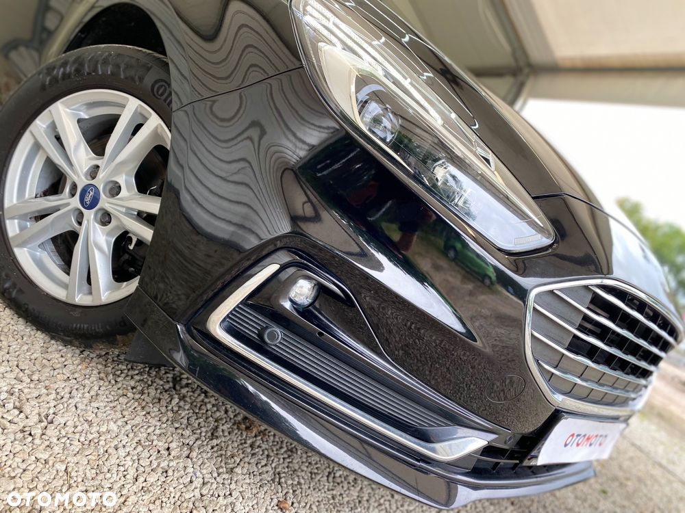 Ford S-Max 2.0 EcoBlue Titanium - 23