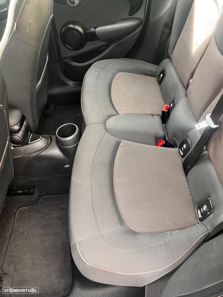 MINI 5 Portas Cooper D Seven - 18