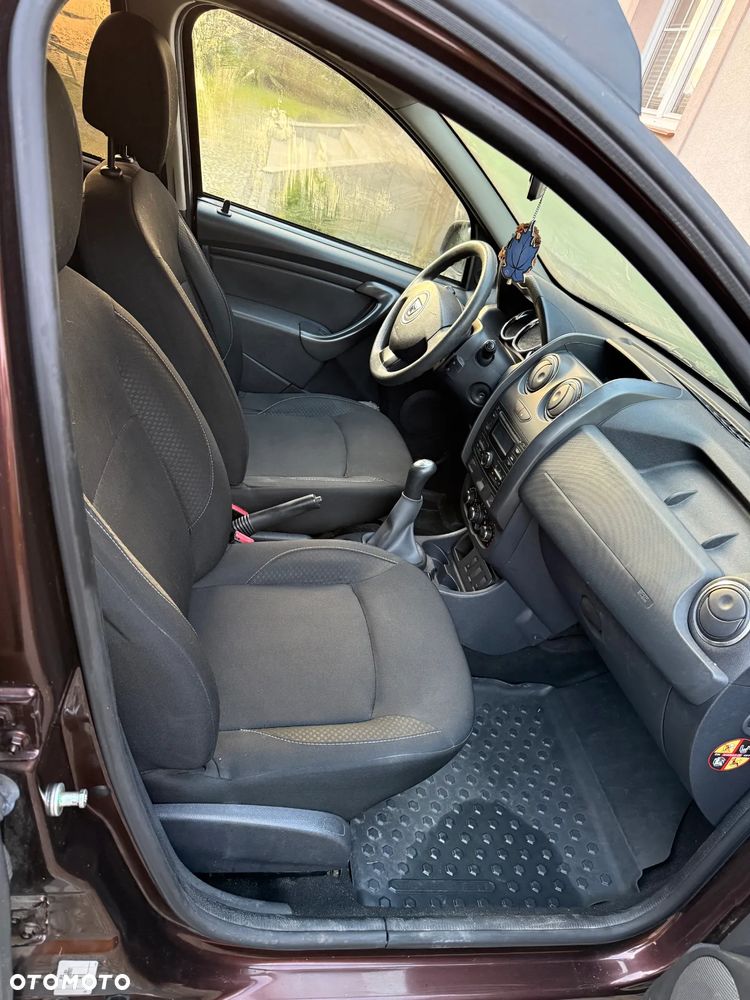 Dacia Duster 1.6 SCe Access S&S - 16