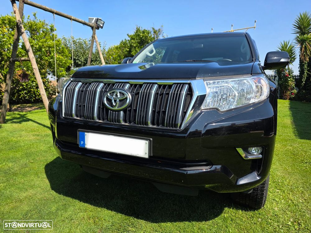 Toyota Land Cruiser Prado - 3