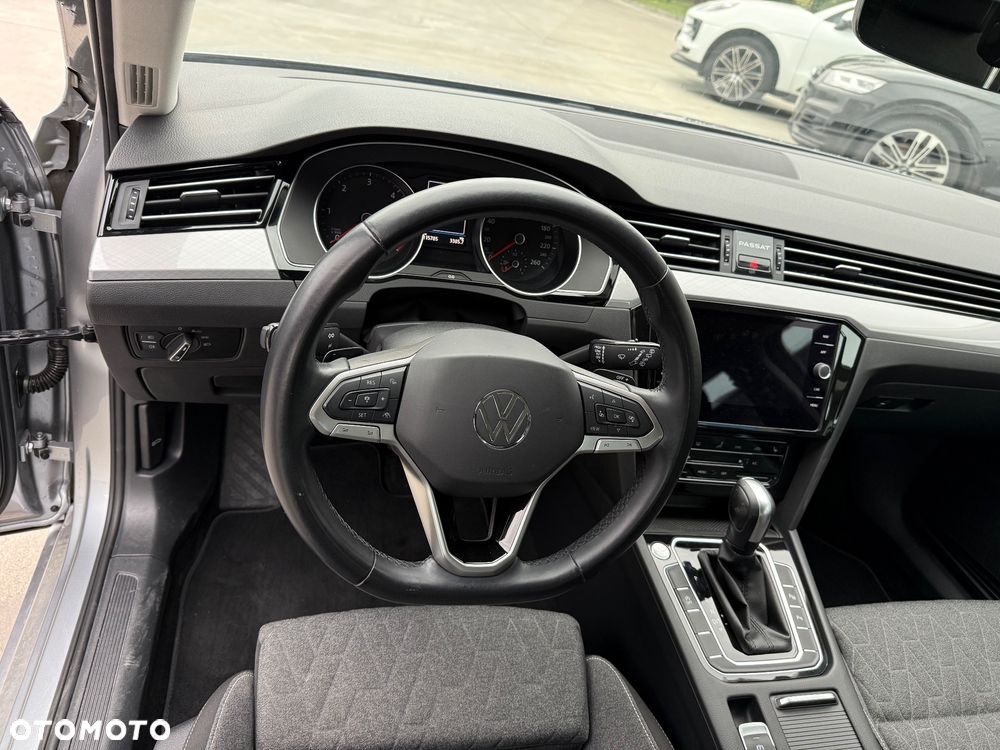 Volkswagen Passat Variant 2.0 TDI Business DSG - 14