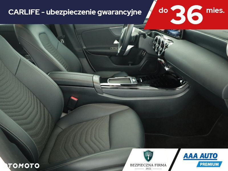 Mercedes-Benz CLA - 9