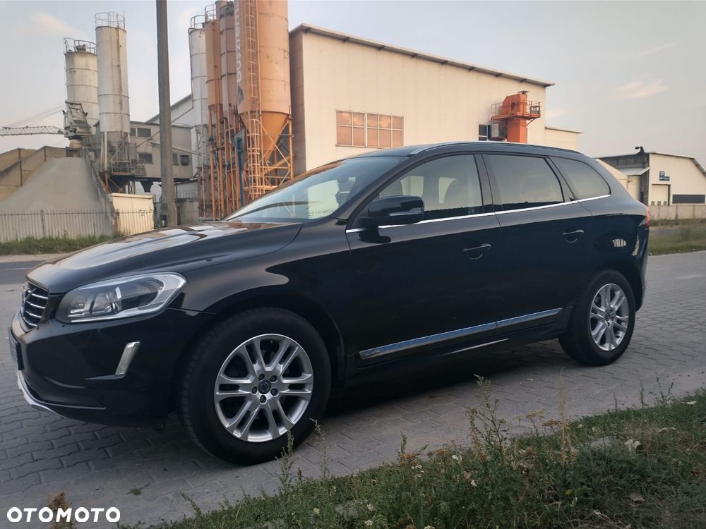 Volvo XC 60 D4 AWD Momentum - 7