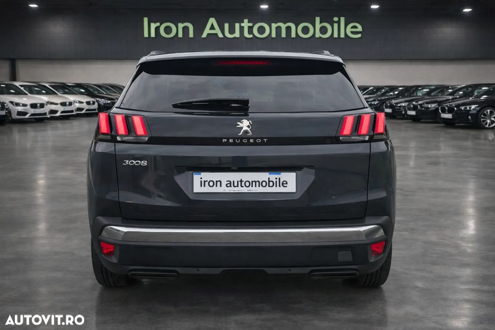 Peugeot 3008 1.6 PureTech Turbo S&S EAT8 Allure - 3