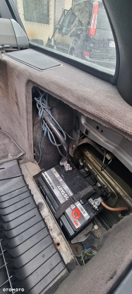 BMW Seria 3 ver-325ix - 26