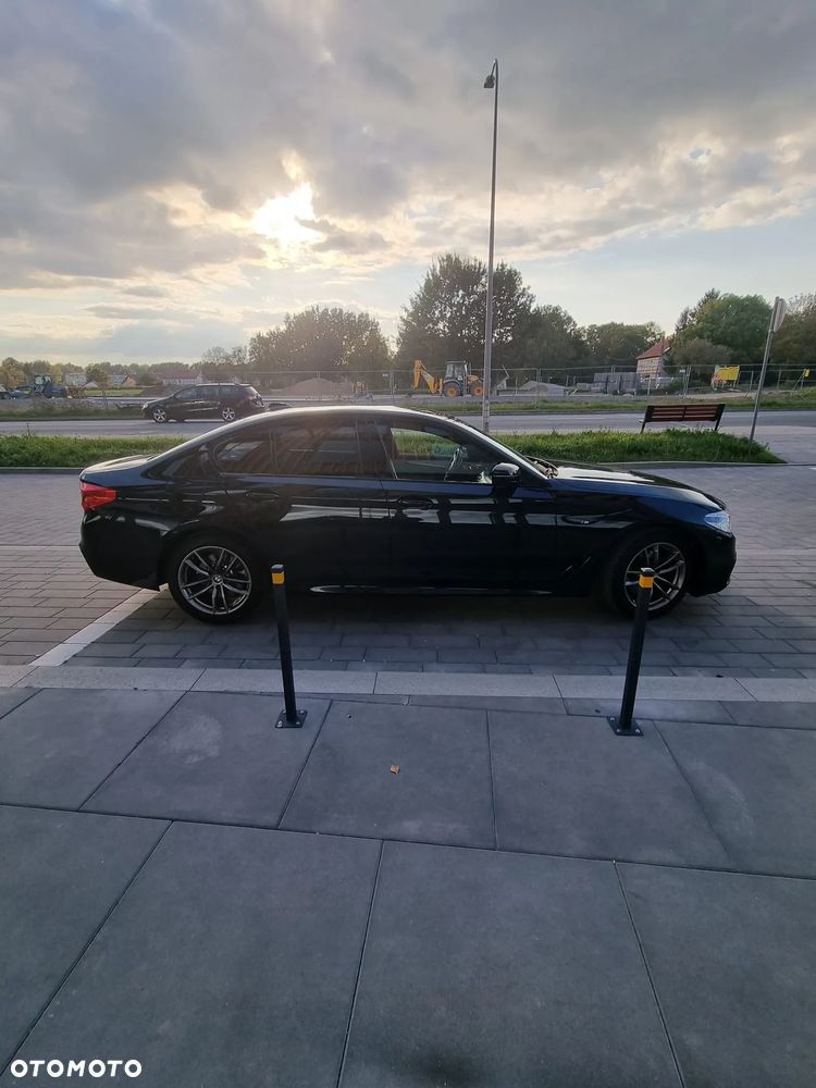 BMW Seria 5 520d M Sport - 3