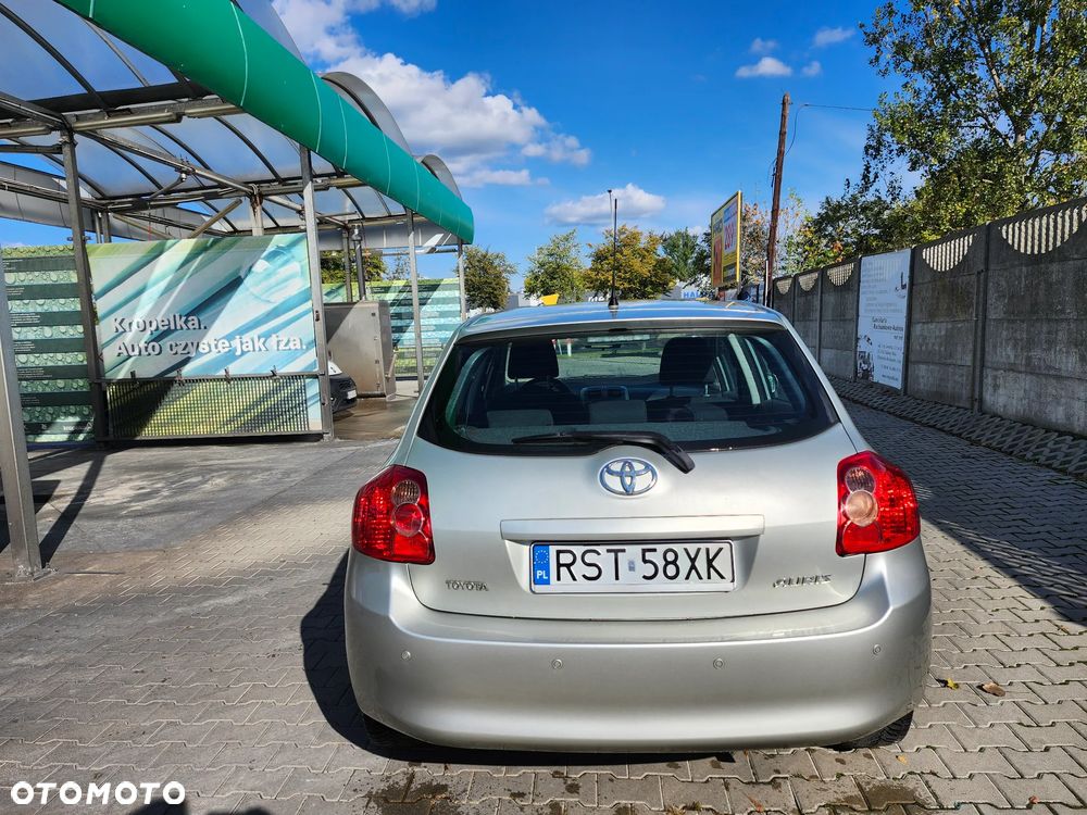 Toyota Auris 1.4 D-4D Premium - 2