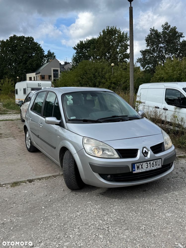 Renault Scenic - 10