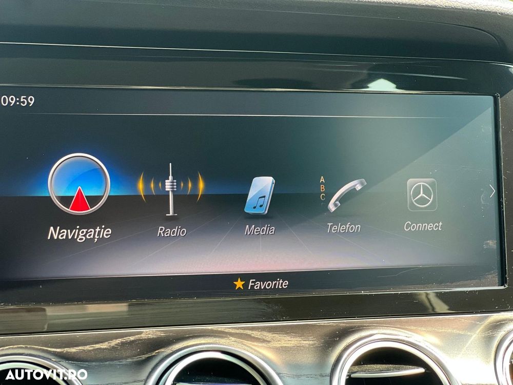 Mercedes-Benz E 200 4MATIC - 25