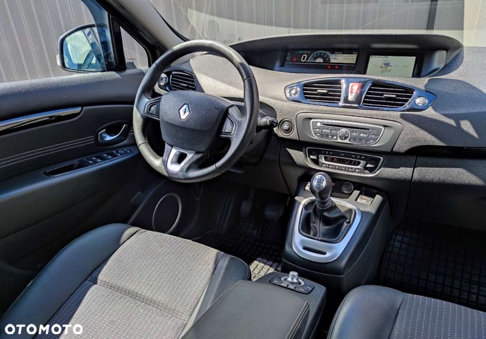 Renault Grand Scenic TCe 130 Dynamique - 14