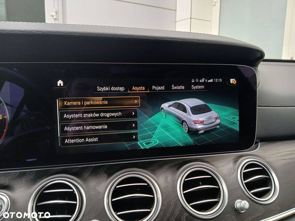 Mercedes-Benz Klasa E - 21