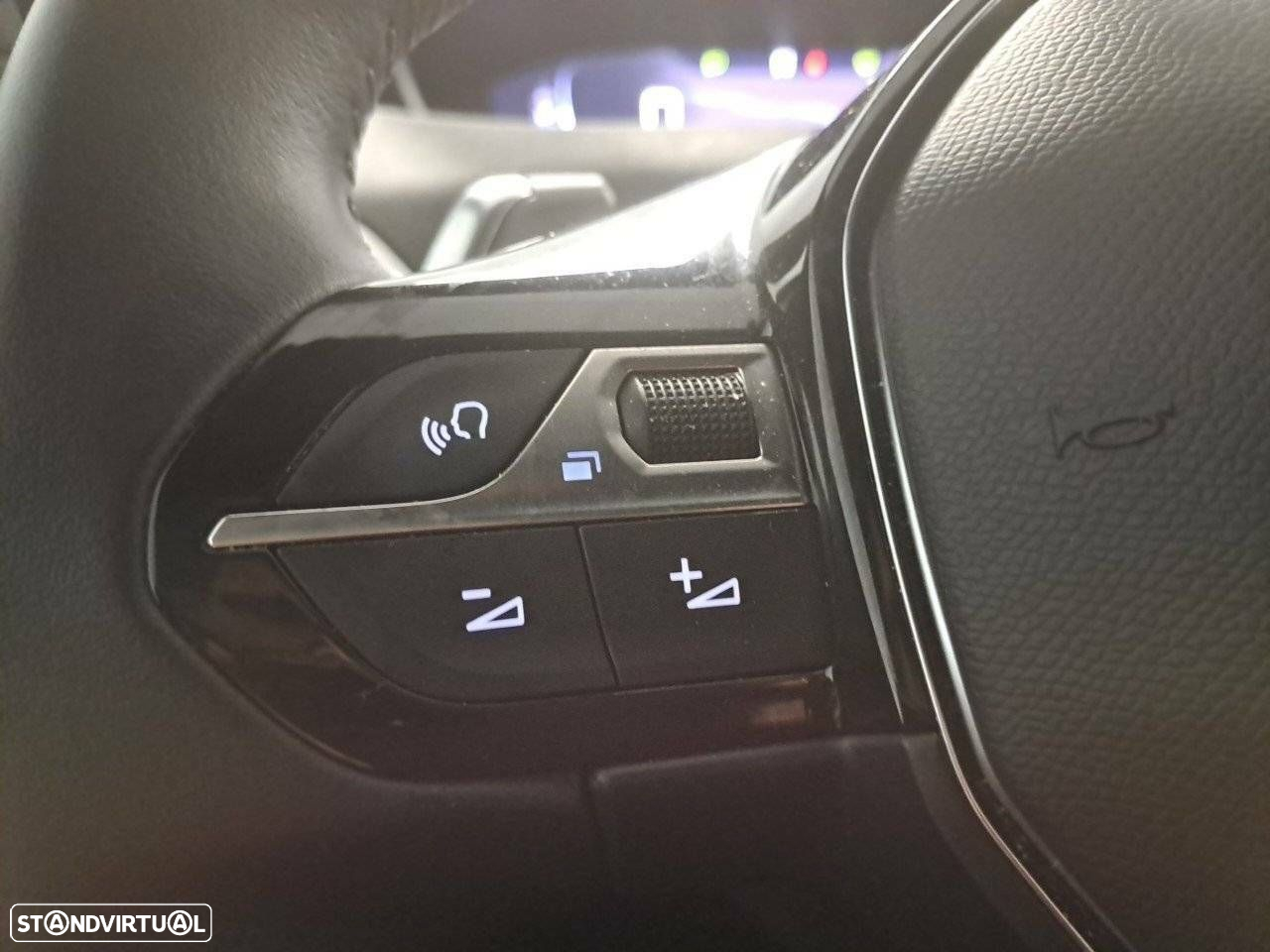 Peugeot 5008 1.5 BlueHDi Allure Pack EAT8 - 16