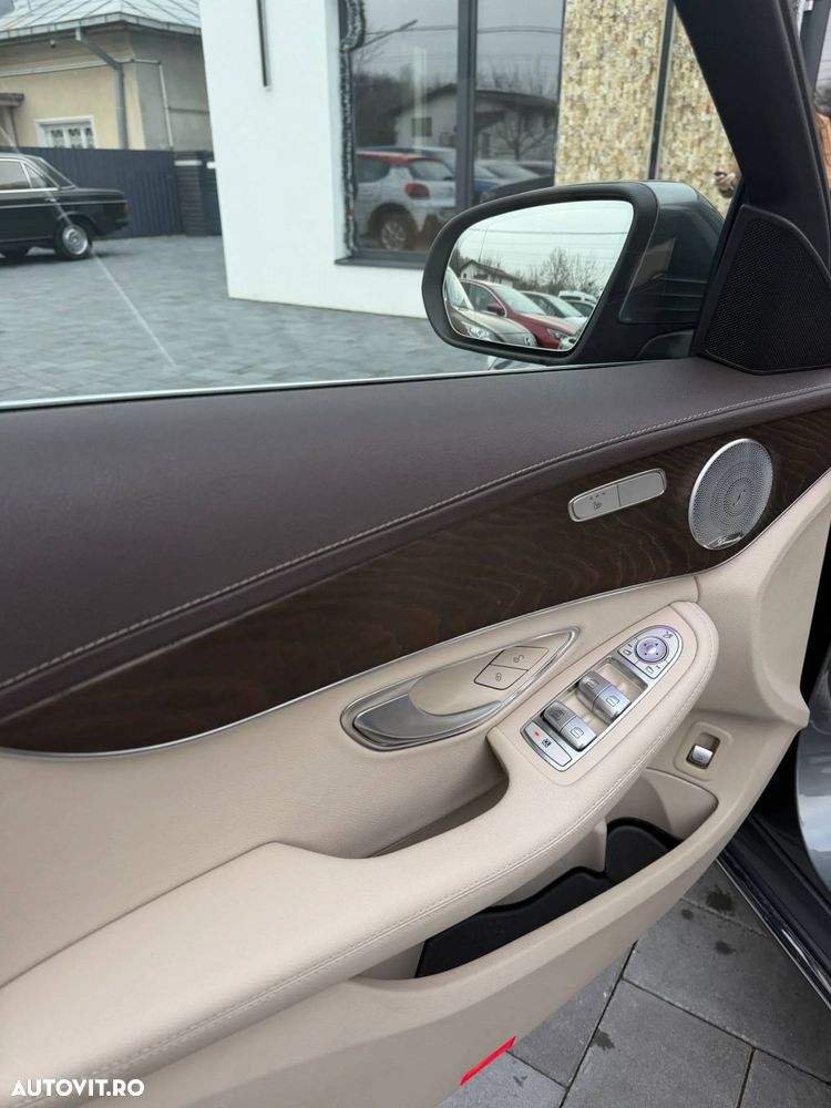 Mercedes-Benz C - 15