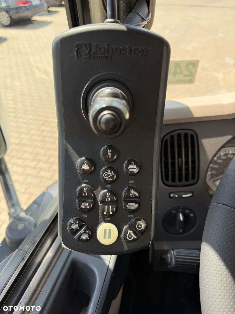 DAF DAF LF 15.230 Euro 6 // zamiatarka uliczna // budowlana dwustronna JOHNSTON VT652 - 32