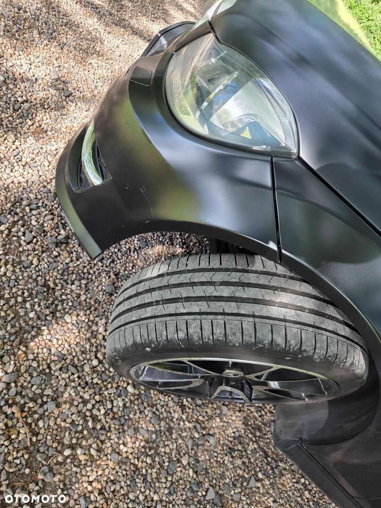 Mercedes-Benz Klasa C 250 CGI BlueEff - 13