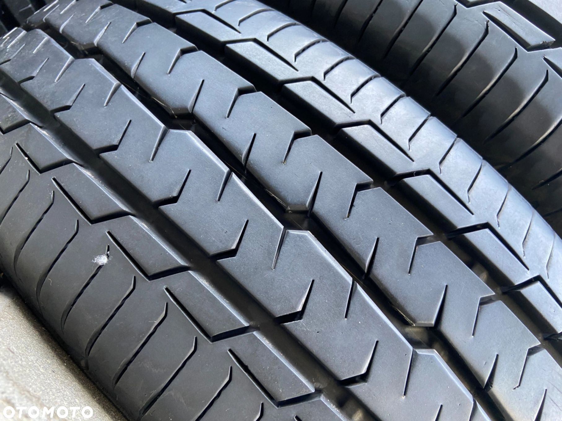 195/70/15C Toyo Energy Van_7,8mm_2szt_(440) - 4