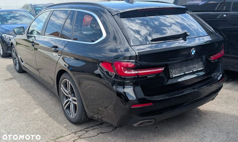 BMW Seria 5 540d xDrive Luxury Line - 2