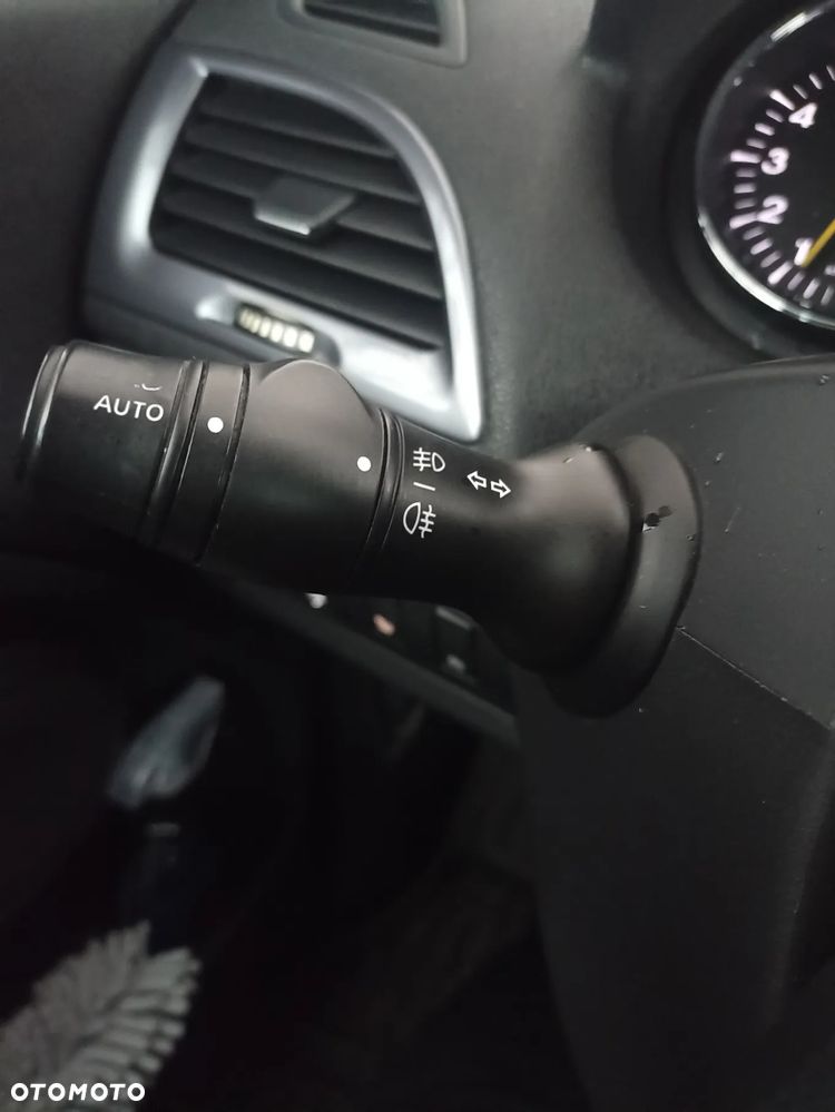 Renault Megane ENERGY TCe 115 Start & Stopp LIMITED - 21