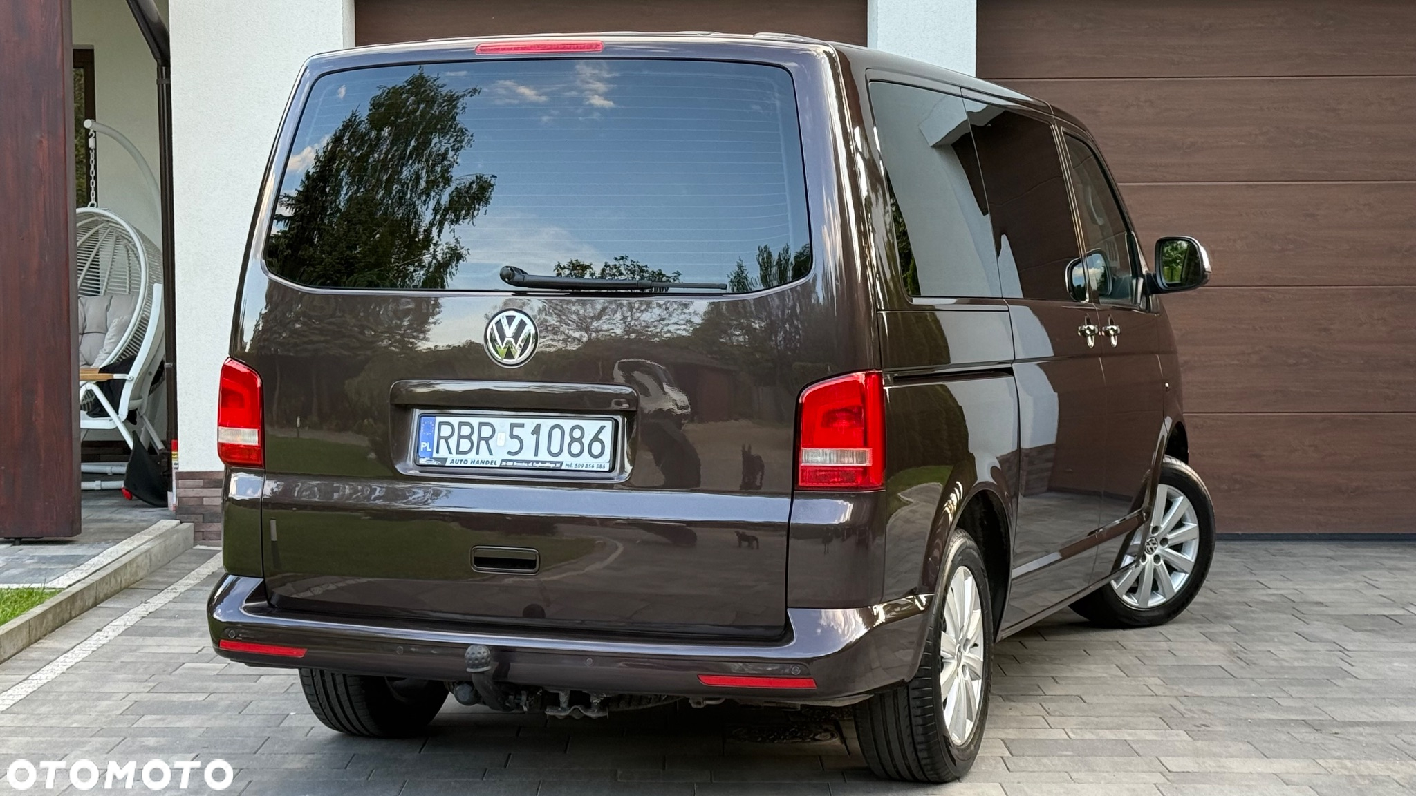 Volkswagen Multivan - 23