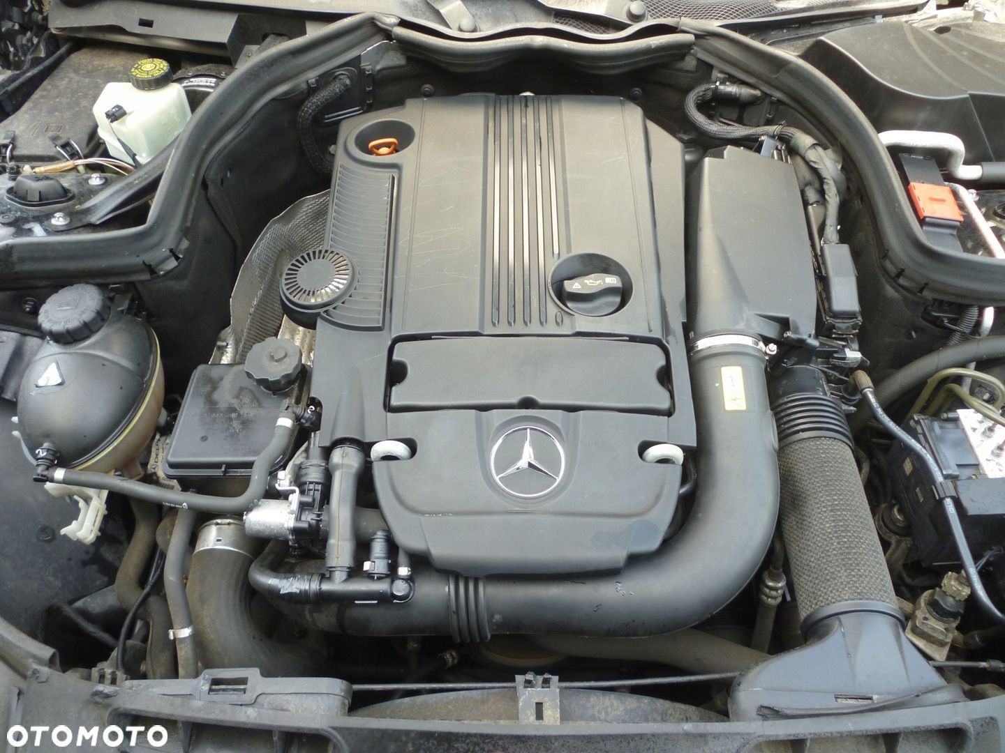 SILNIK KOMPLETNY MERCEDES W204 1.8 CGI BlueEFFICIENCY 271.820 158 TYS FILM - 1