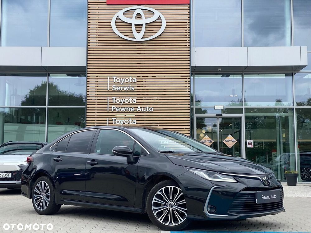 Toyota Corolla - 1