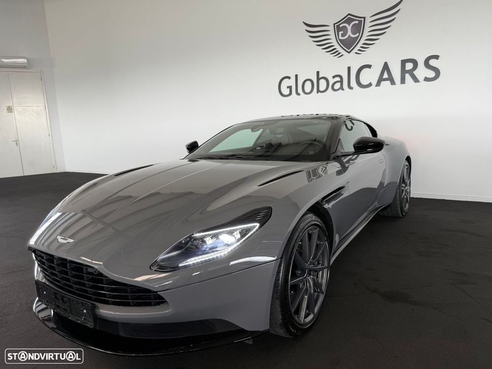 Aston Martin DB11 Coupé V8 Auto - 40