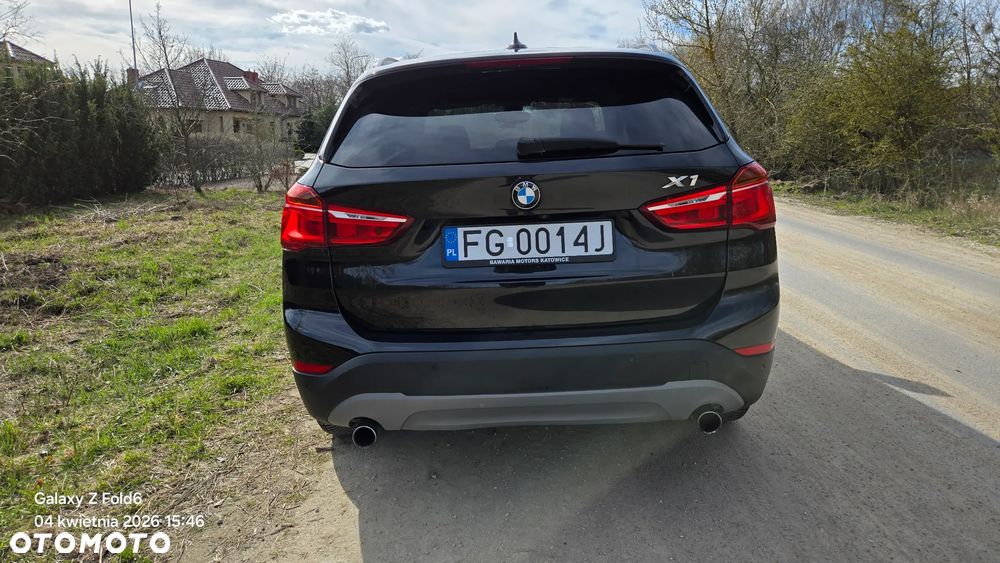 BMW X1 sDrive20i Advantage - 10