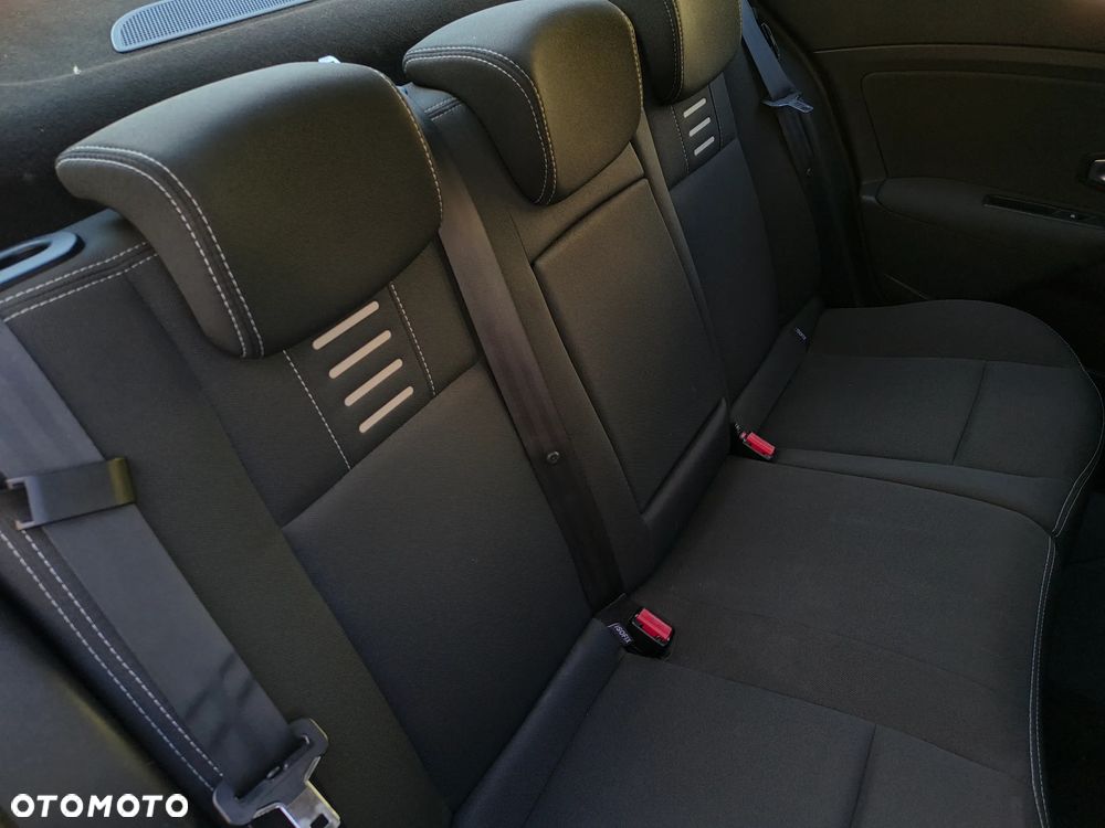 Renault Fluence 1.6 16V Color Edition - 22