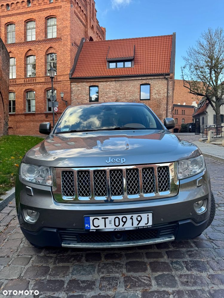 Jeep Grand Cherokee - 13