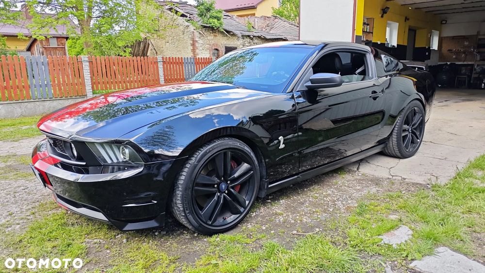 Ford Mustang - 5