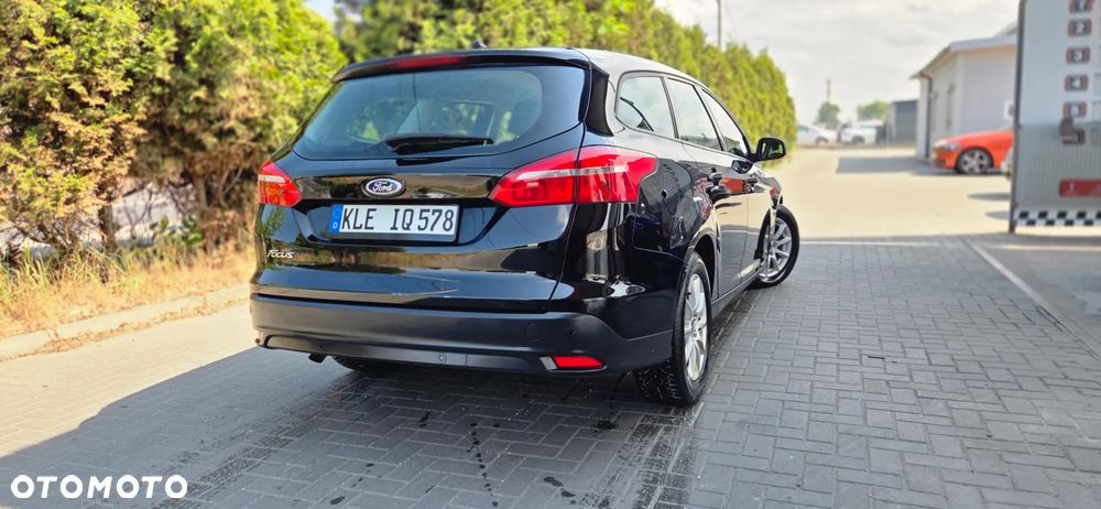 Ford Focus 1.5 TDCi ECOnetic 88g Start-Stopp-System Titanium - 12