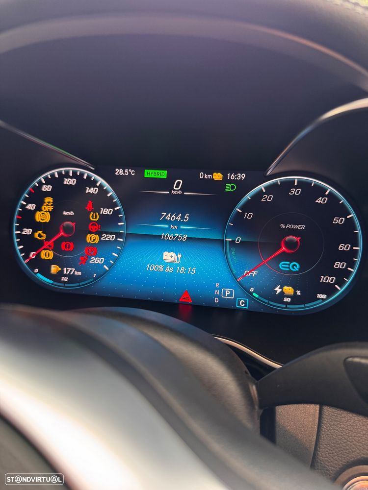 Mercedes-Benz C 300 de AMG Line - 24